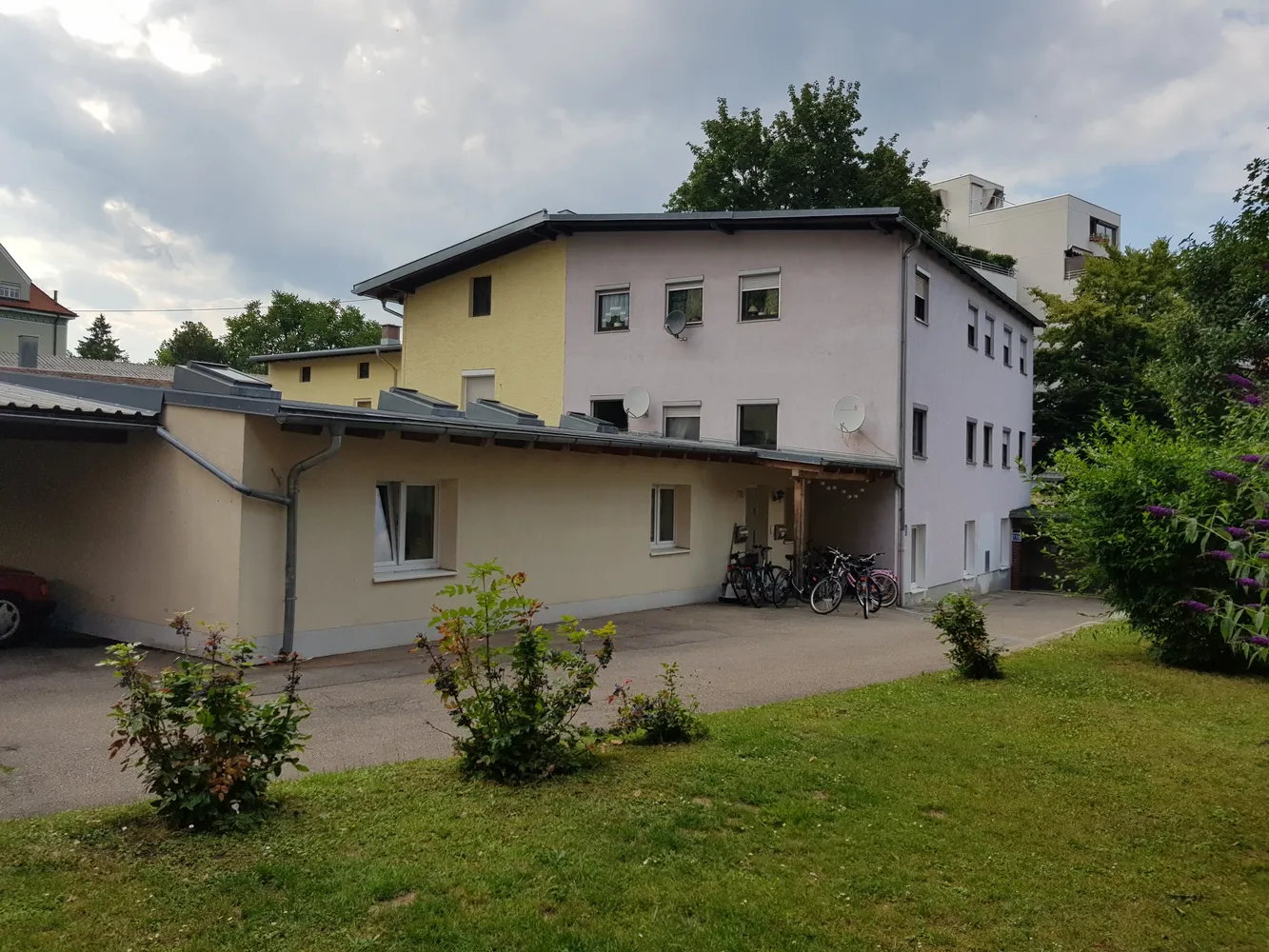3 Zimmer Wohnung mit 107 m² in Regensburg – Bild 1