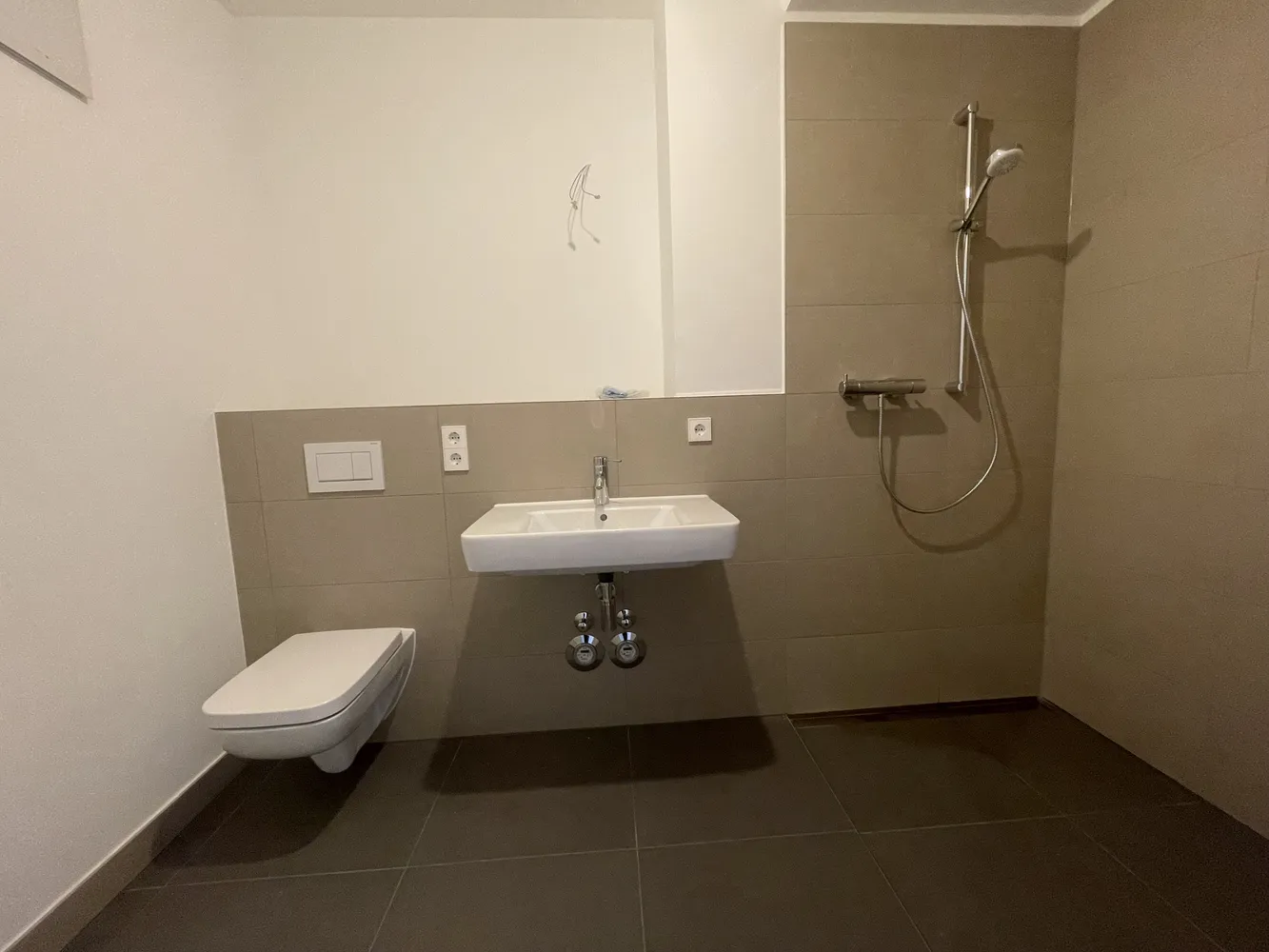 2 Zimmer Wohnung mit 74 m² in Berlin – Bild 6