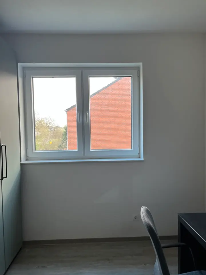 12 Zimmer Wohnung mit 153 m² in Oldenburg – Bild 4