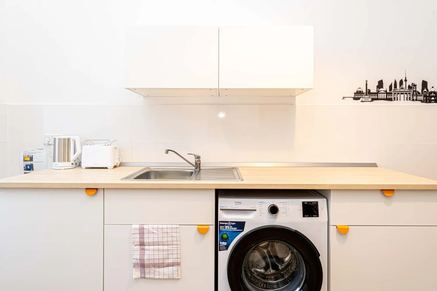 Shared room with 15 m² in Berlin – Photo 8