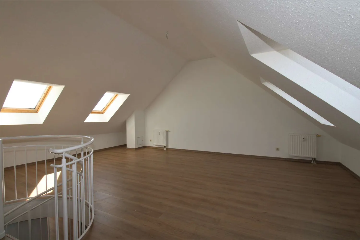 3 Zimmer Wohnung mit 90 m² in Leipzig – Bild 1