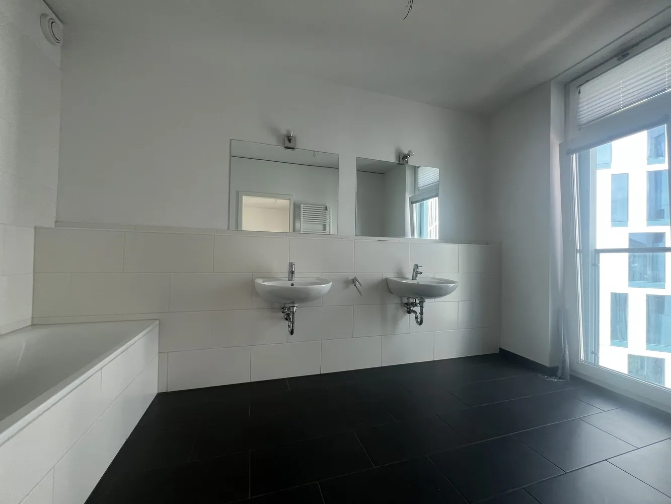 5 Zimmer Wohnung mit 157 m² in Hamburg – Bild 3