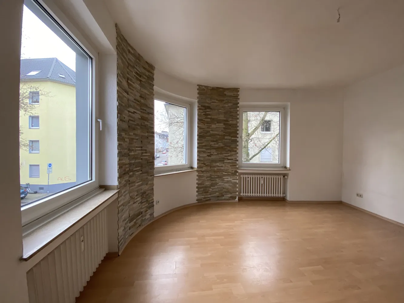 4 Zimmer Wohnung mit 113 m² in Essen – Bild 2