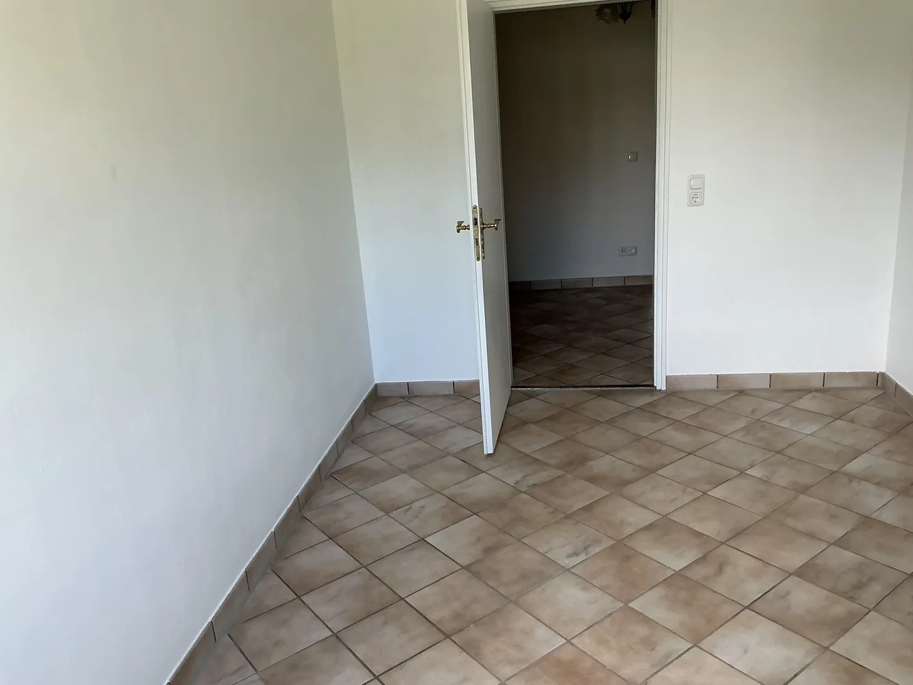 3 Zimmer Wohnung mit 74 m² in München – Bild 9