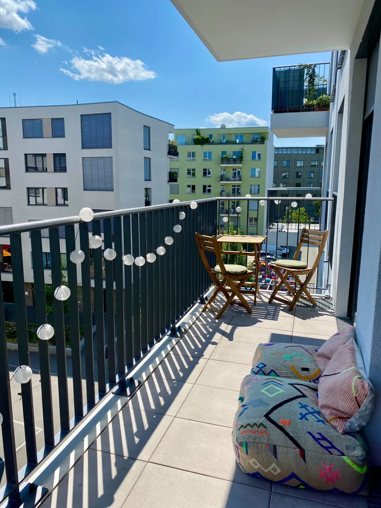 2 room apartment with 60 m² in Berlin – Photo 3