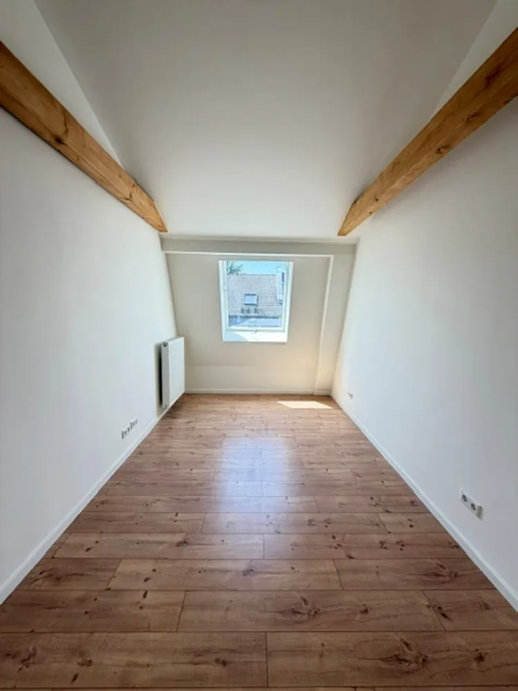 3 Zimmer Wohnung mit 78 m² in Düsseldorf – Bild 11