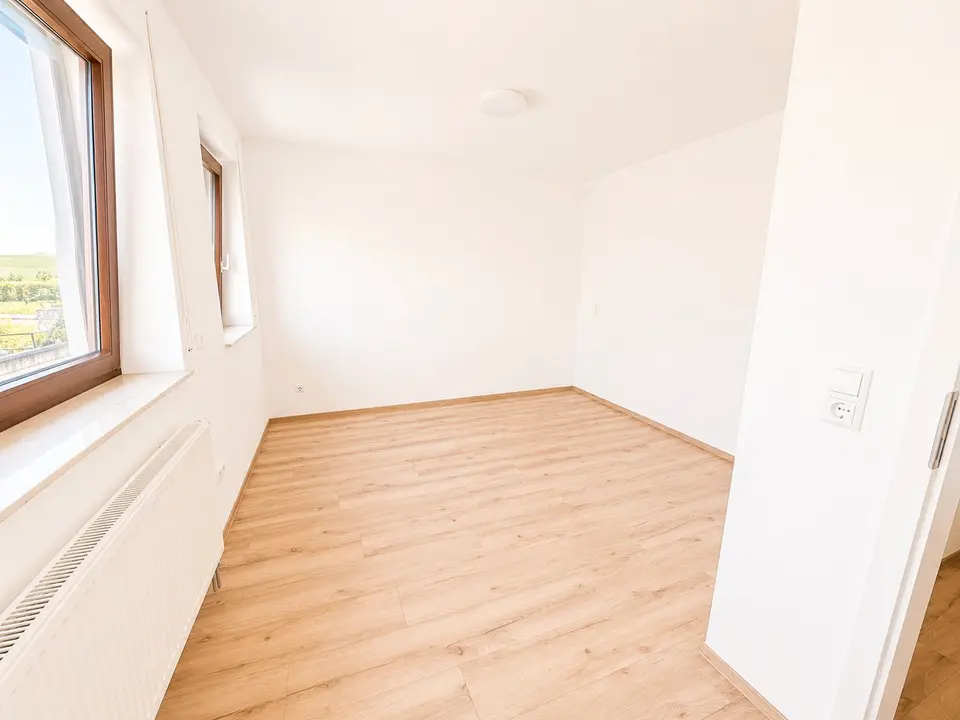 4 Zimmer Wohnung mit 100 m² in Nördlingen – Bild 8