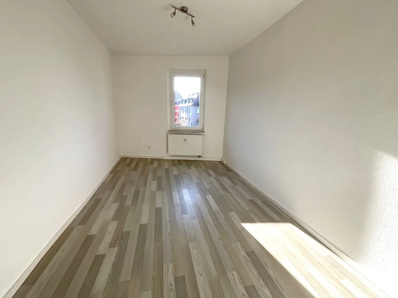 5 Zimmer Wohnung mit 108 m² in Nürnberg – Bild 10