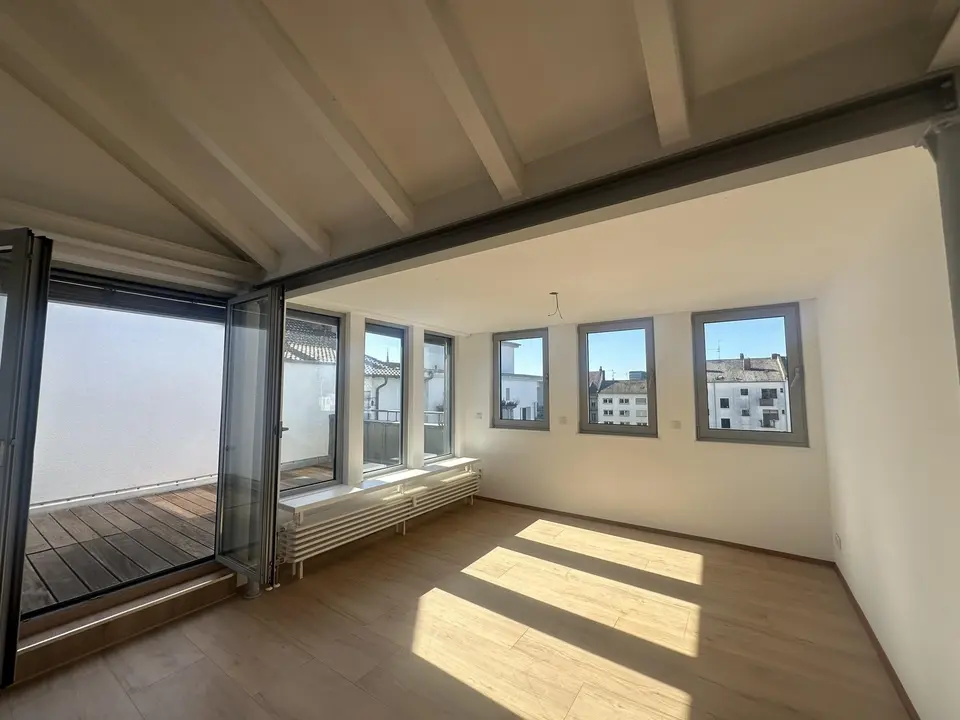 5 Zimmer Wohnung mit 132 m² in Mannheim – Bild 2