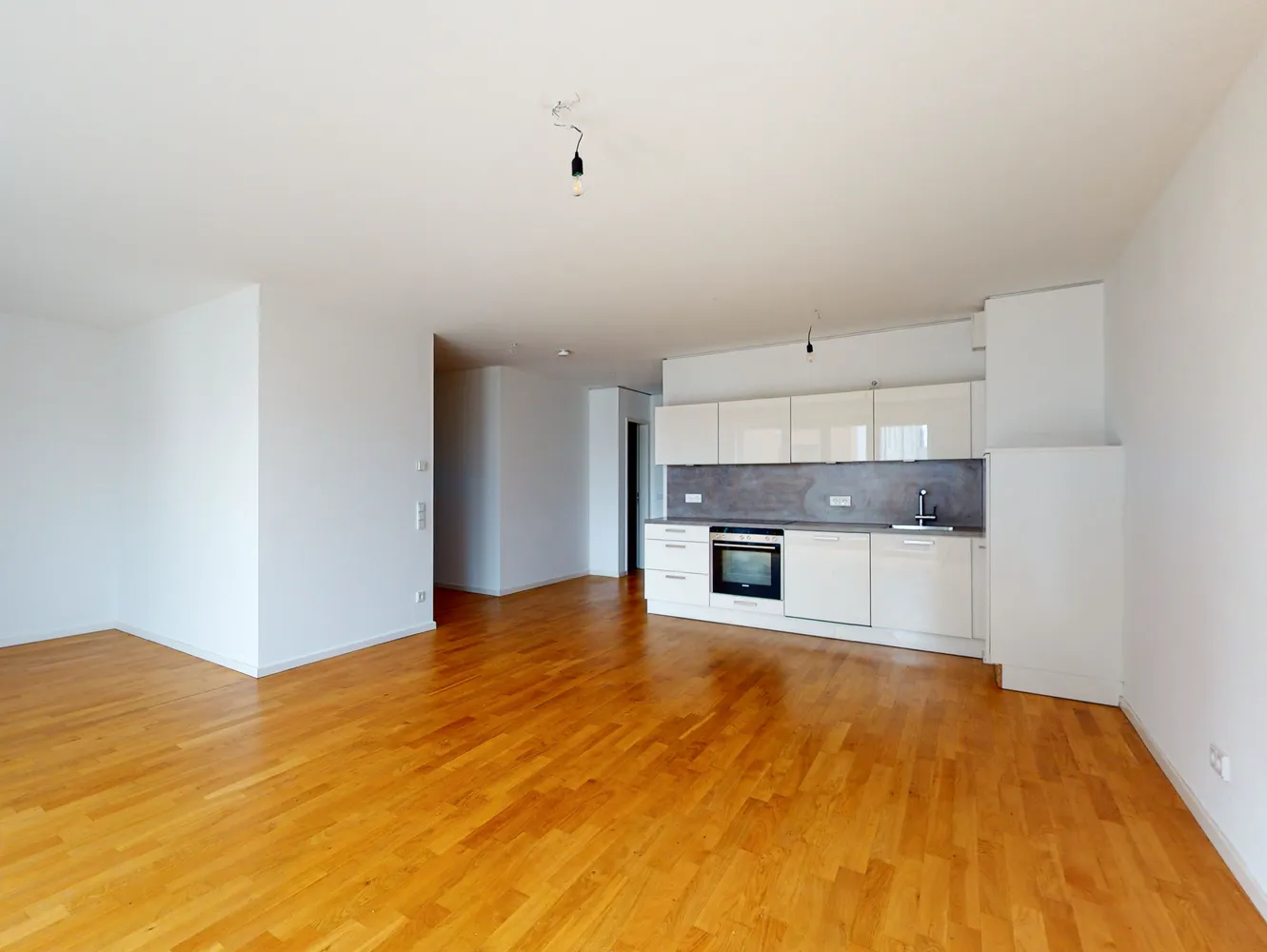 2 Zimmer Wohnung mit 72 m² in Frankfurt am Main – Bild 1