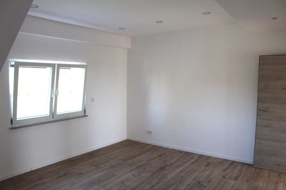 2 Zimmer Wohnung mit 67 m² in Saarbrücken – Bild 9