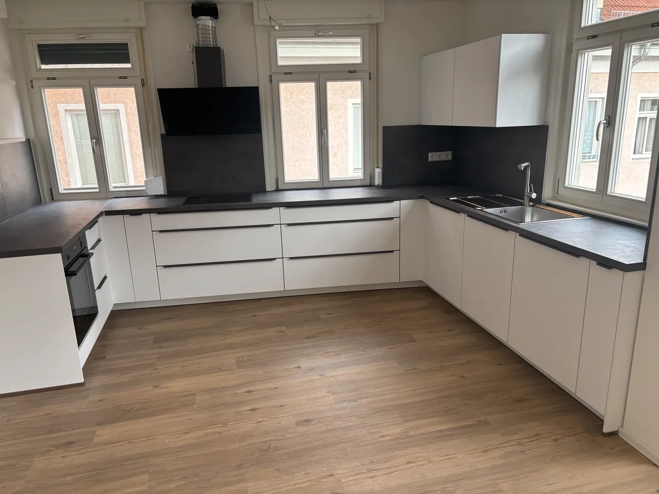 4 room apartment with 110 m² in Esslingen am Neckar – Photo 3