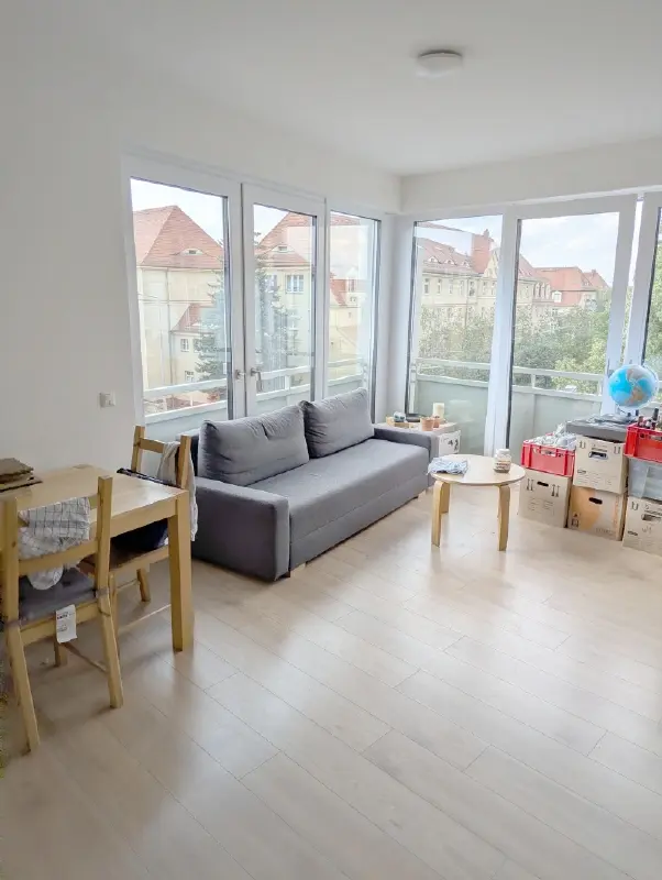4 Zimmer Wohnung mit 106 m² in Dresden – Bild 1