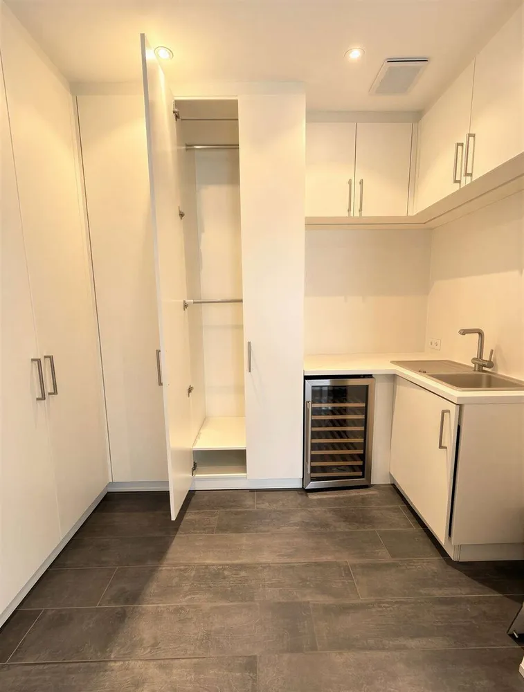 5 Zimmer Wohnung mit 168 m² in Berlin – Bild 8