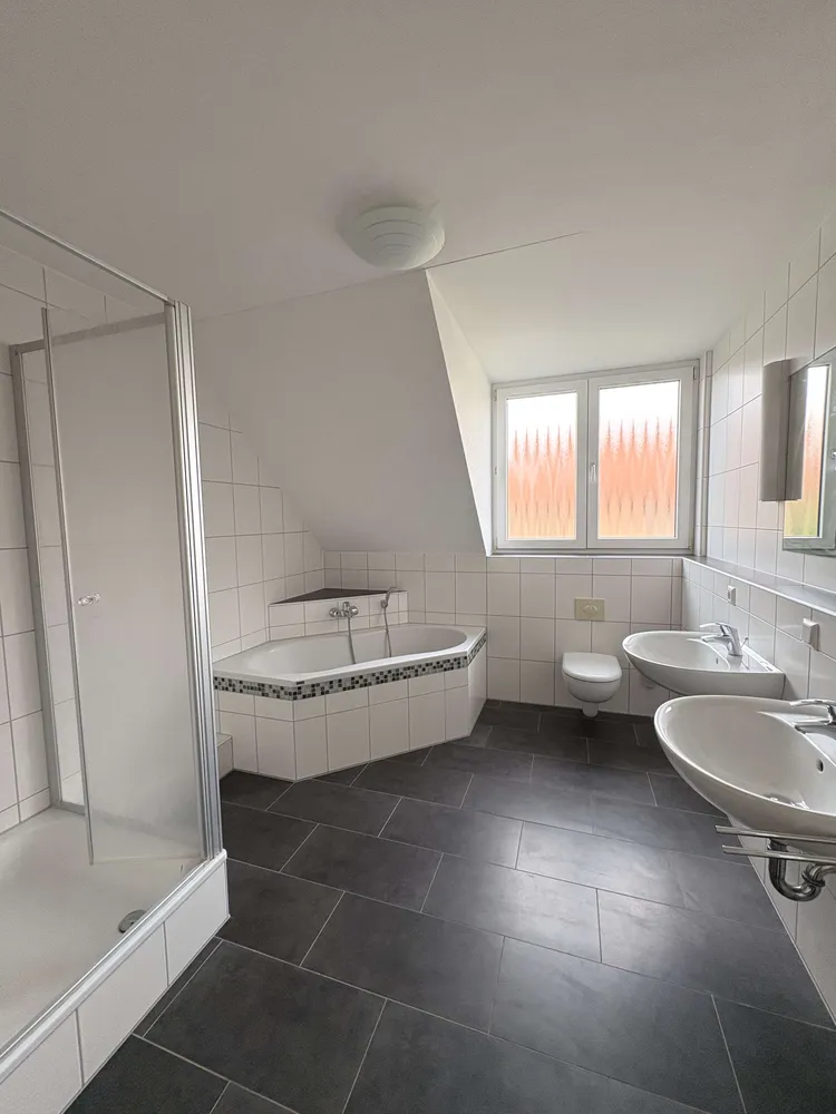 5 Zimmer Haus mit 163 m² in Düsseldorf – Bild 9