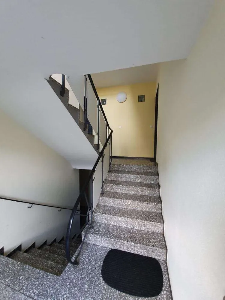 2 Zimmer Wohnung mit 41 m² in Karlsruhe – Bild 2