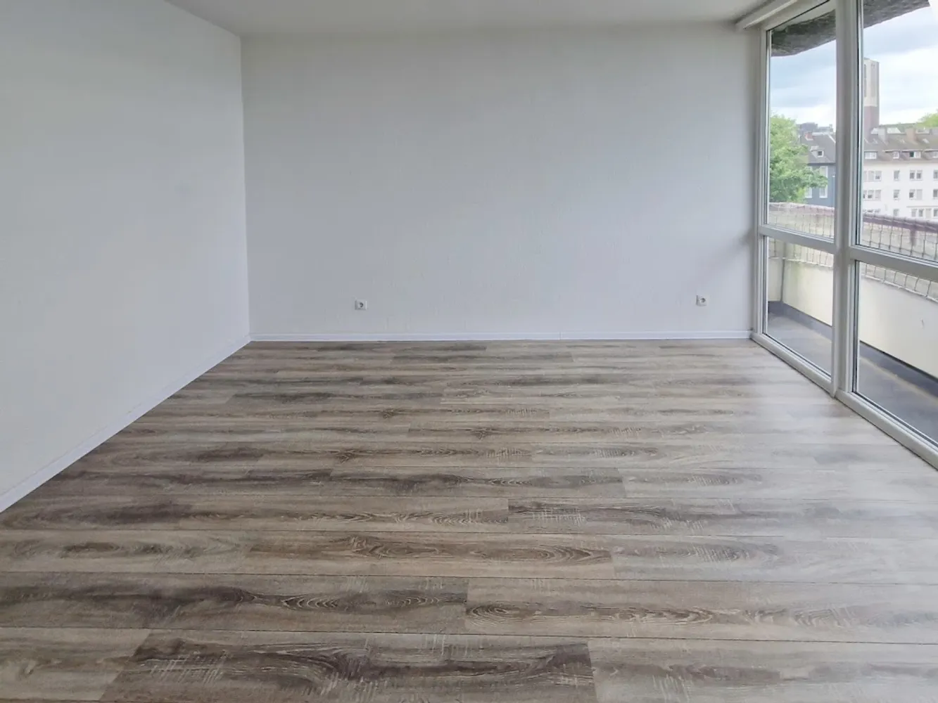 2 Zimmer Wohnung mit 60 m² in Mülheim an der Ruhr – Bild 2