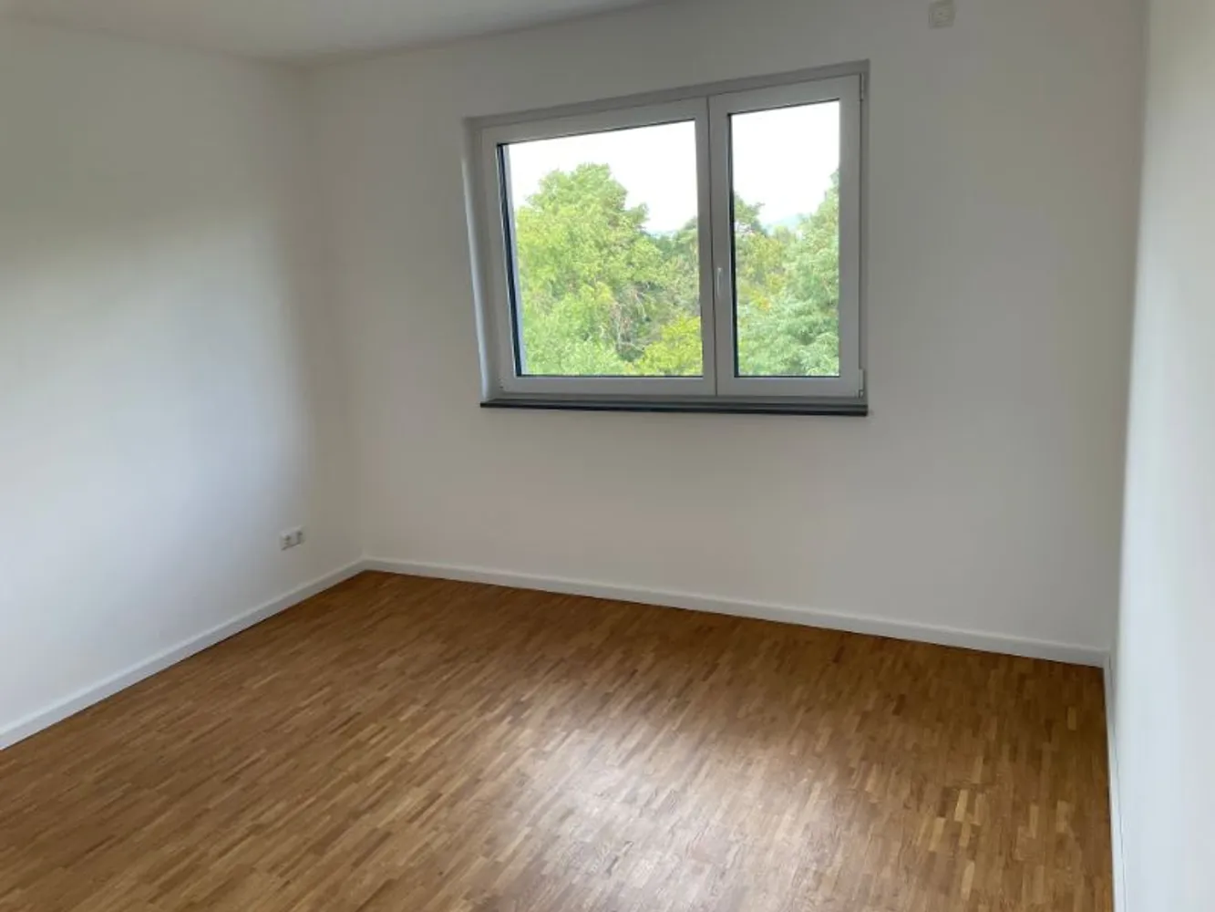 3 Zimmer Wohnung mit 101 m² in Erlangen – Bild 4