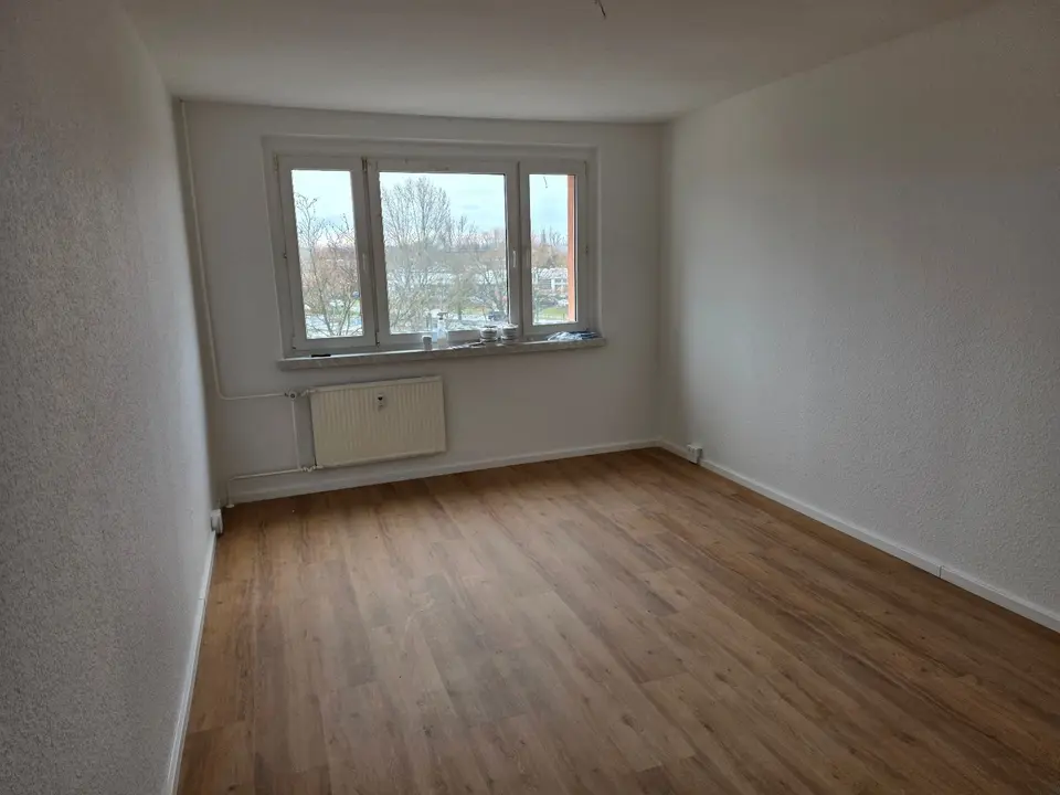 3 Zimmer Wohnung mit 60 m² in Weißenfels – Bild 7