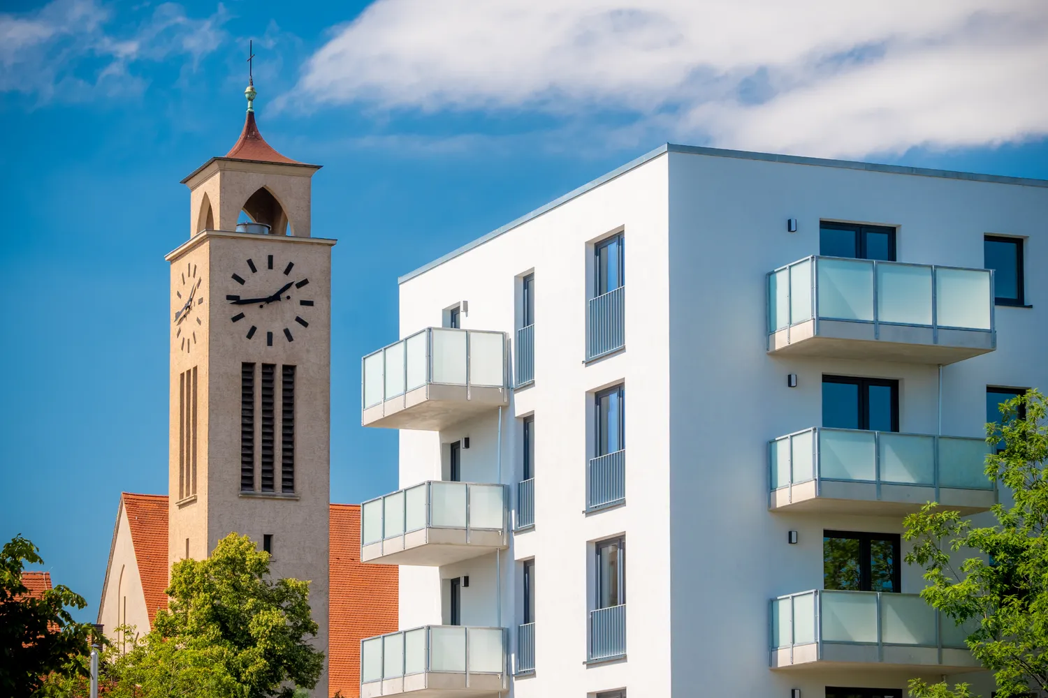 2 Zimmer Wohnung mit 67 m² in Halle (Saale) – Bild 1