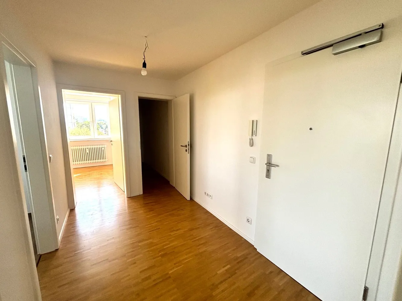 2 Zimmer Wohnung mit 54 m² in München – Bild 6