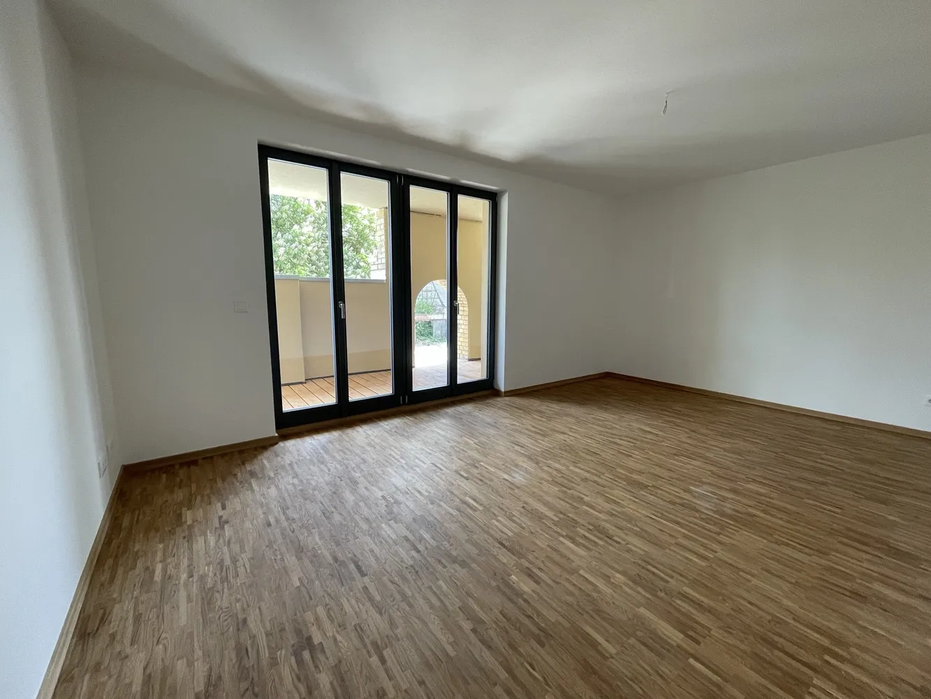 4 Zimmer Wohnung mit 128 m² in Halle (Saale) – Bild 3