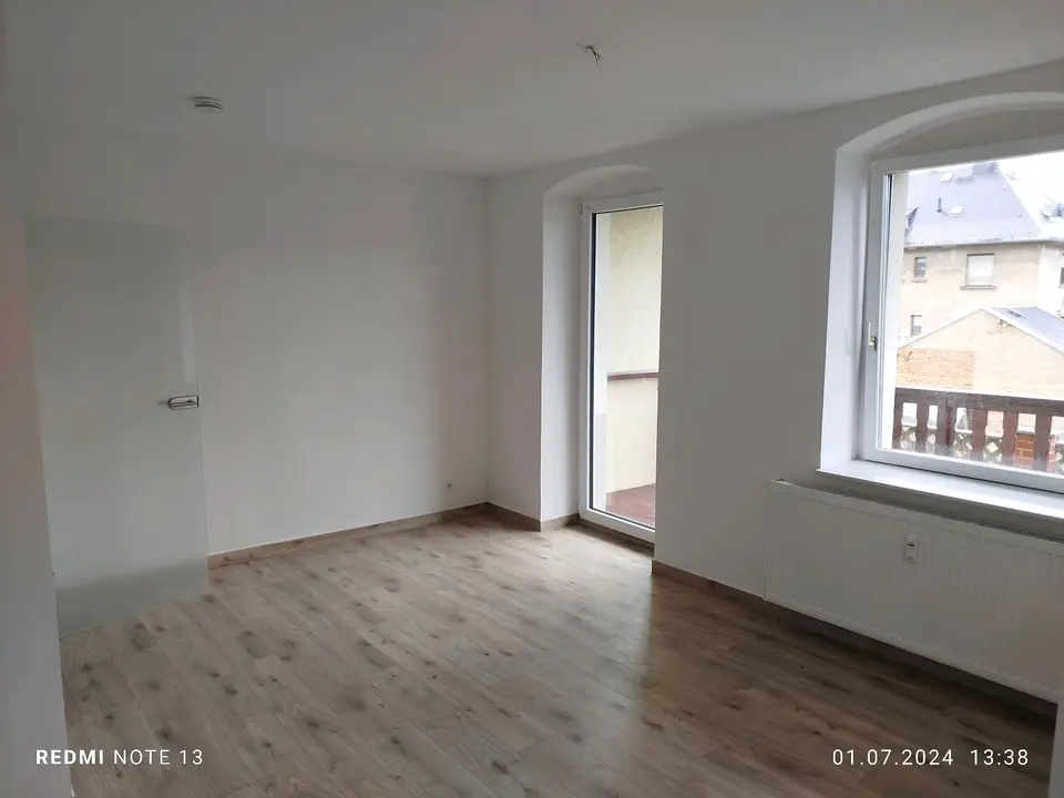 2 Zimmer Wohnung mit 33 m² in Greiz – Bild 1