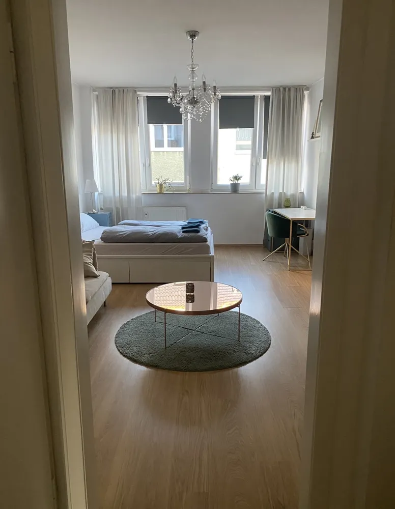 1 Zimmer Wohnung mit 36 m² in Köln – Bild 9