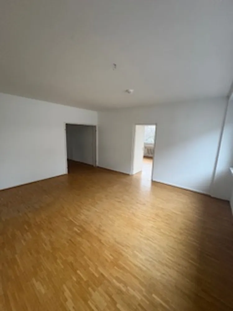 4 Zimmer Wohnung mit 124 m² in Köln – Bild 3