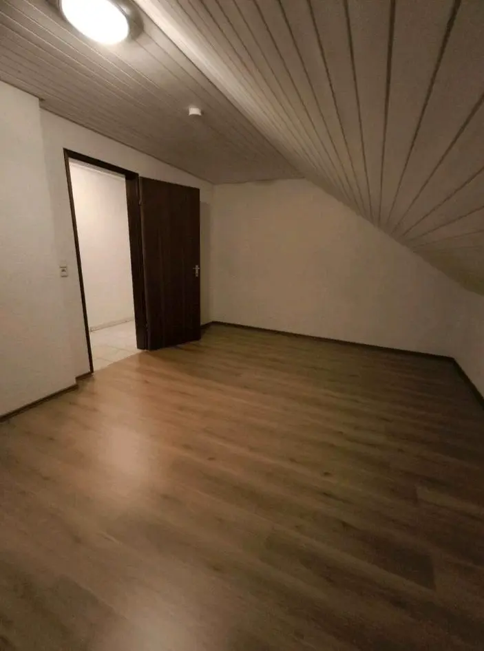 3 Zimmer Wohnung mit 75 m² in Göppingen – Bild 2