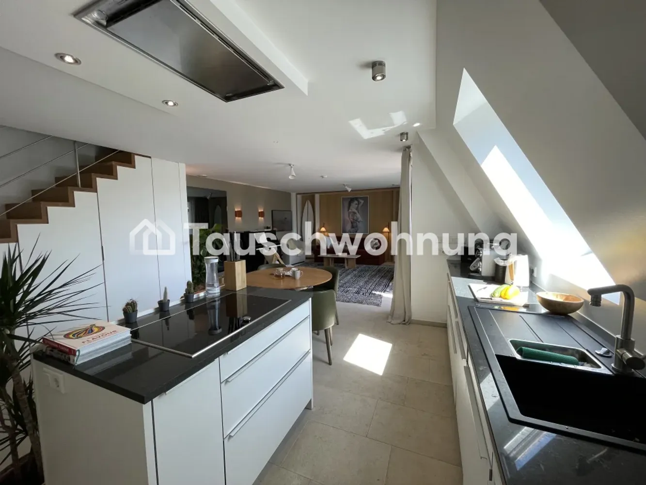 2 room apartment with 94 m² in Munich – Photo 1