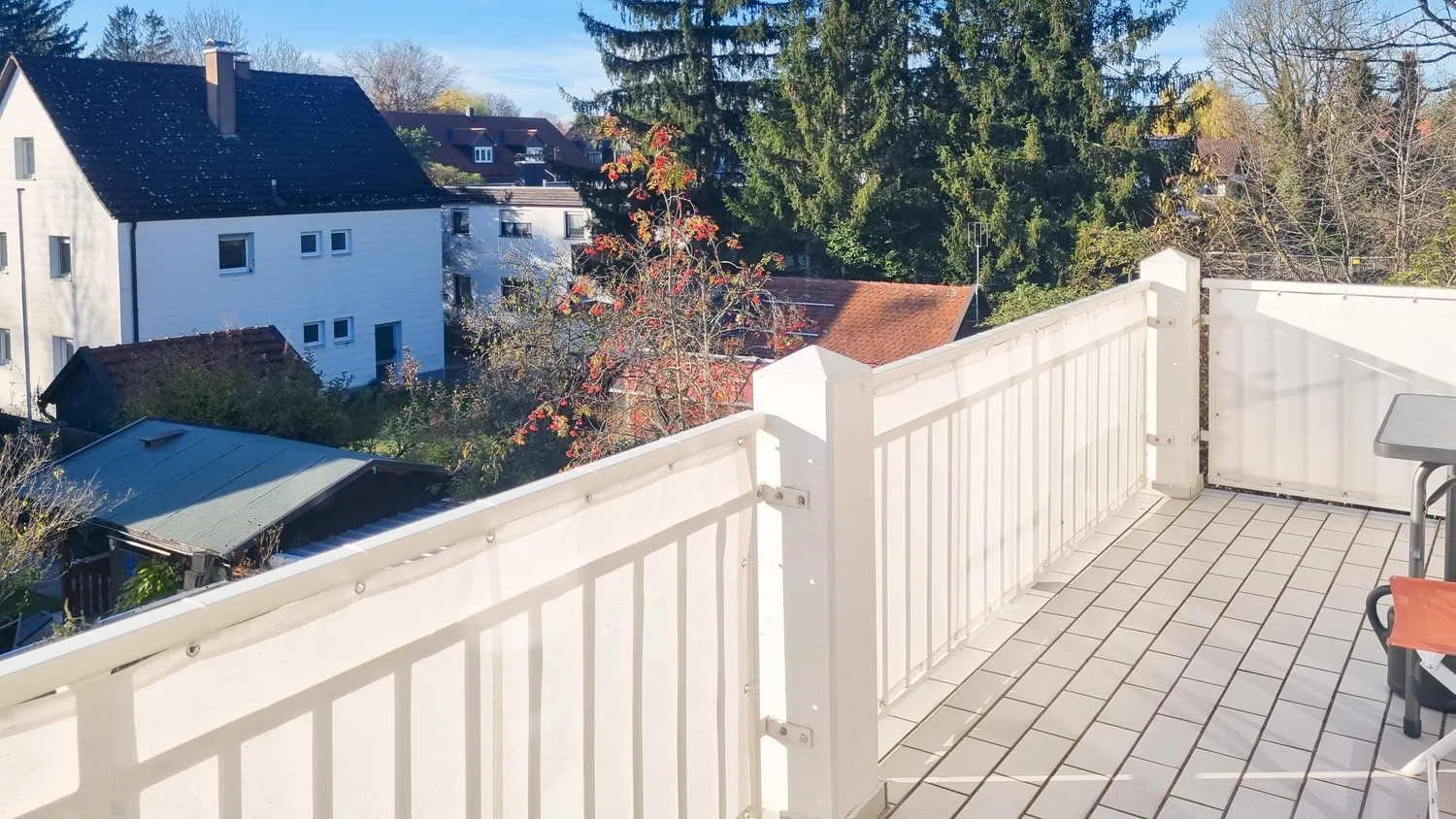 4 Zimmer Wohnung mit 141 m² in München – Bild 12