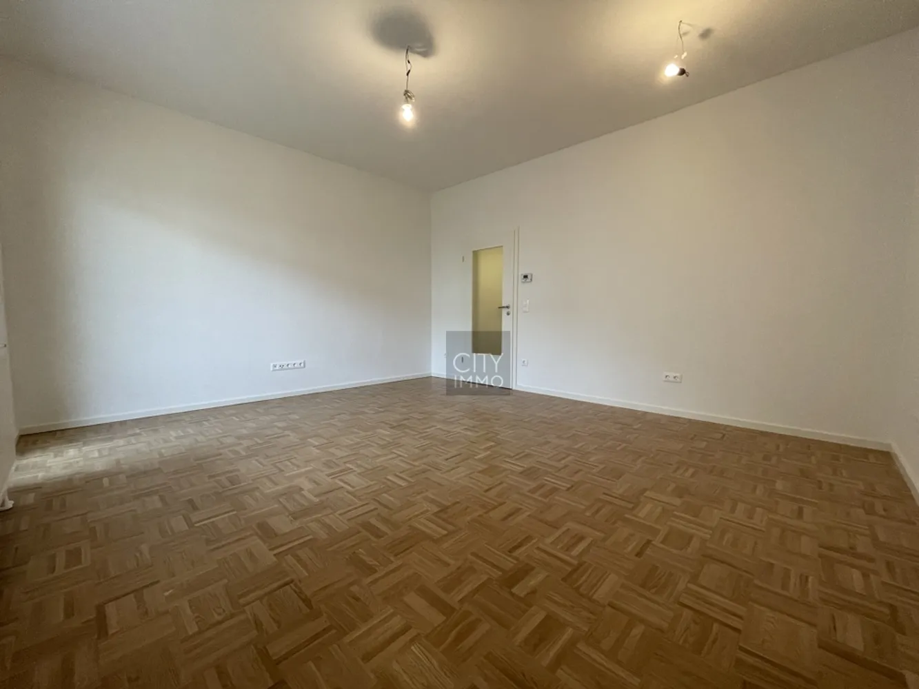4 Zimmer Wohnung mit 93 m² in Nürnberg – Bild 1