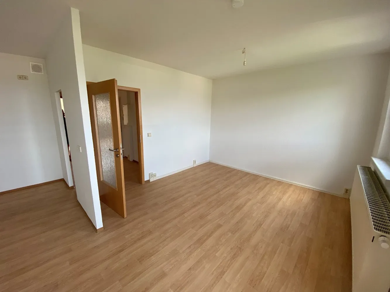 4 Zimmer Wohnung mit 65 m² in Suhl – Bild 1
