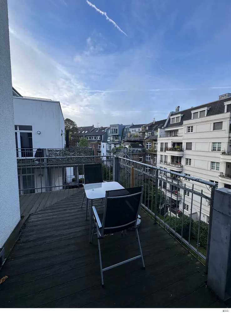 2 Zimmer Wohnung mit 68 m² in Düsseldorf – Bild 6