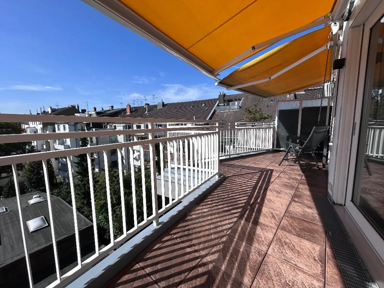 2 room apartment with 63 m² in Düsseldorf – Photo 1