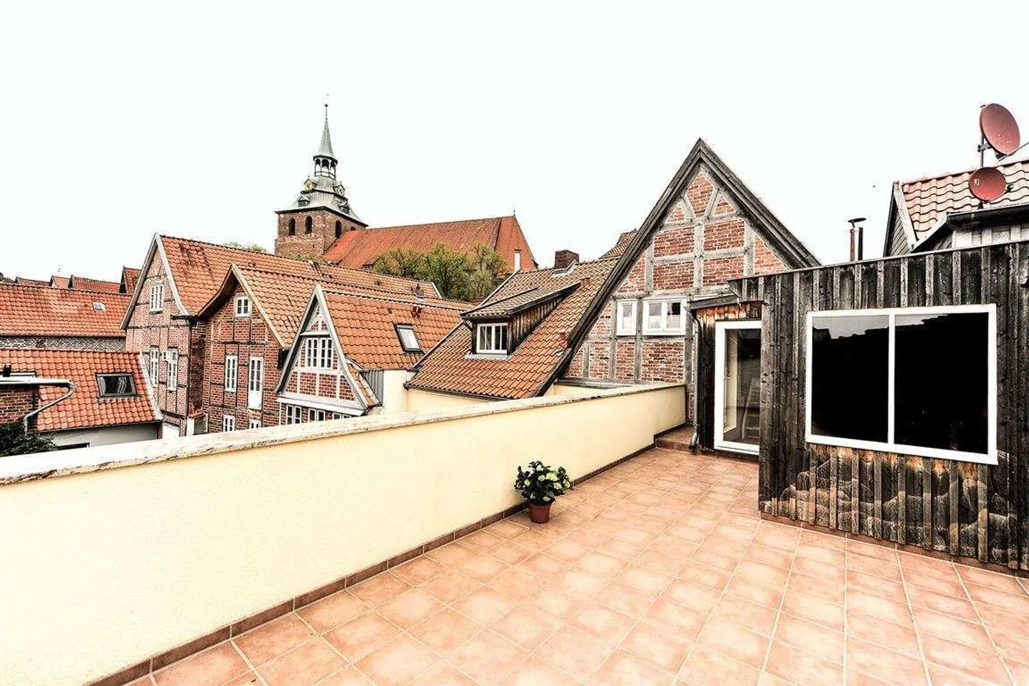 4 Zimmer Wohnung mit 170 m² in Lüneburg – Bild 8