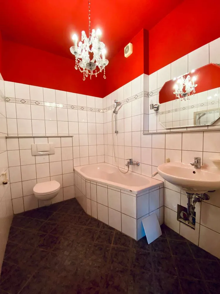 2 Zimmer Wohnung mit 65 m² in Sonneberg – Bild 4