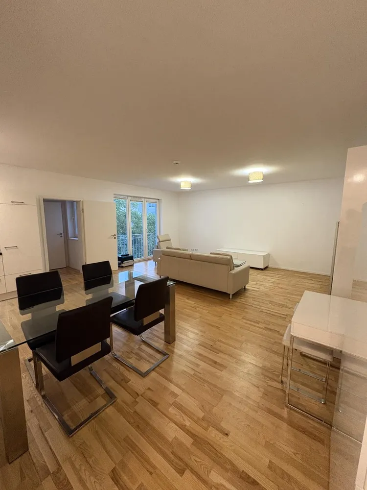 3 room apartment with 72 m² in Berlin – Photo 6