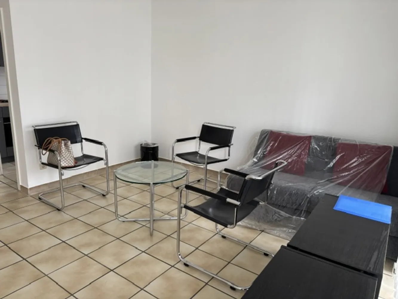 1 Zimmer Wohnung mit 30 m² in Köln – Bild 9