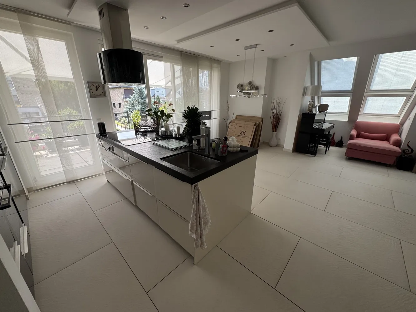 3 Zimmer Wohnung mit 119 m² in Düsseldorf – Bild 3
