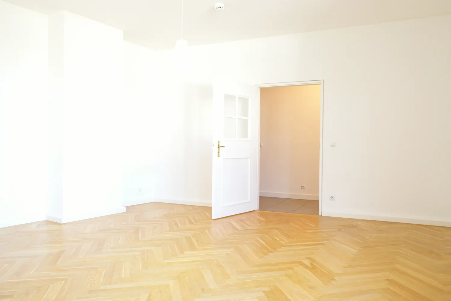 3 Zimmer Wohnung mit 108 m² in München – Bild 6