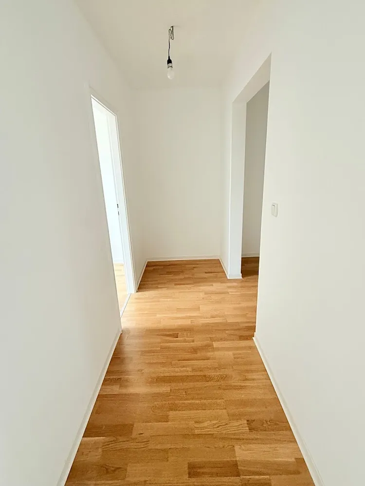 3 Zimmer Wohnung mit 82 m² in München – Bild 2