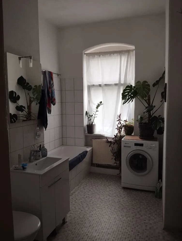 2 room apartment with 57 m² in Halle (Saale) – Photo 3