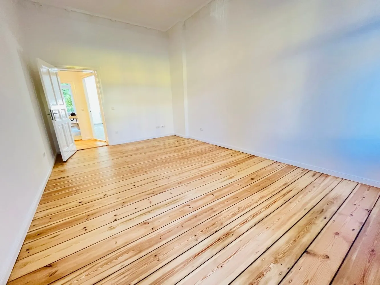 2 Zimmer Wohnung mit 86 m² in Berlin – Bild 5