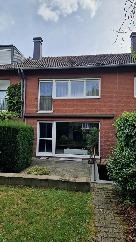 4 Zimmer Haus mit 120 m² in Düsseldorf – Bild 2