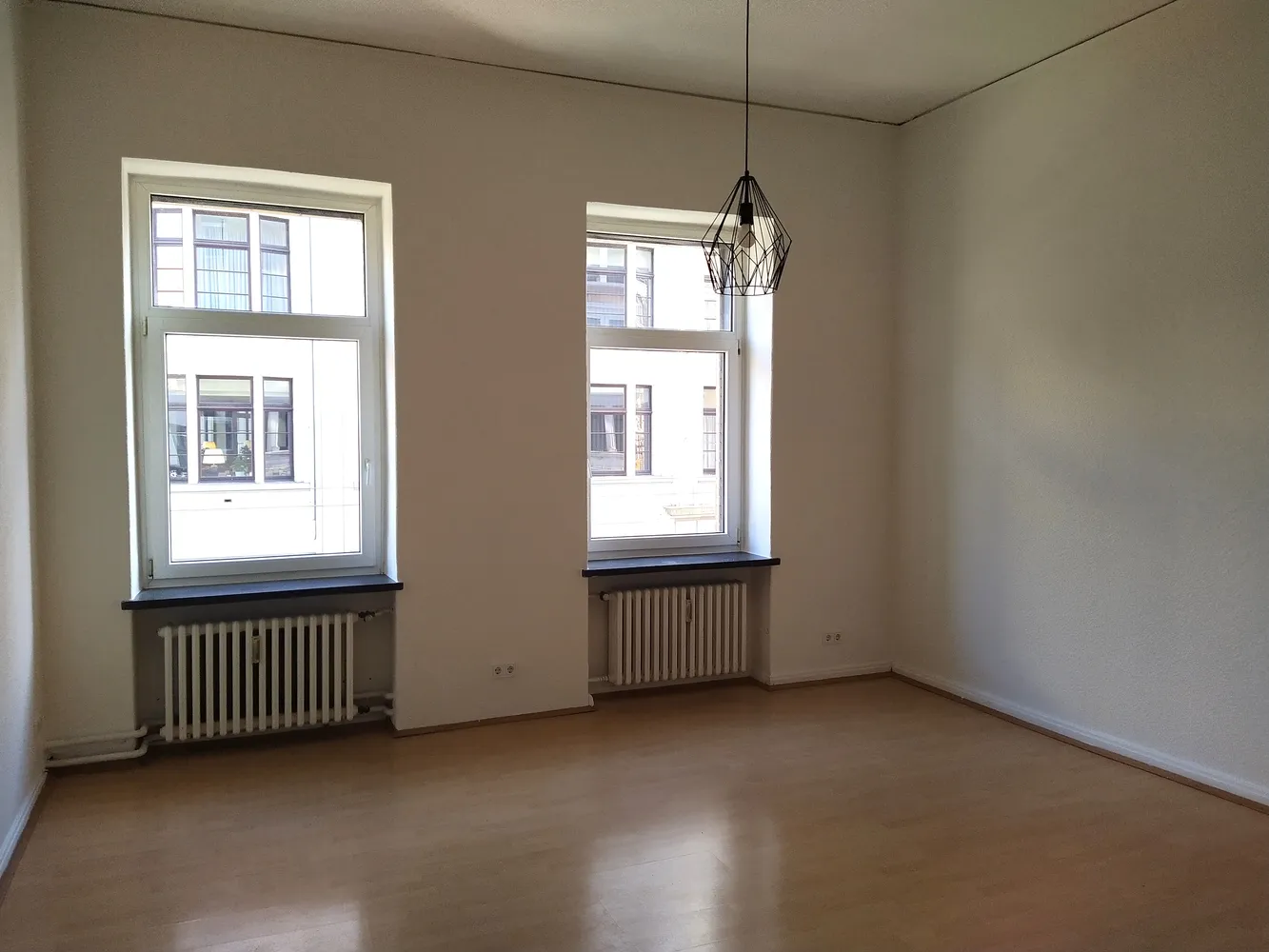 4 Zimmer Wohnung mit 145 m² in Braunschweig – Bild 1