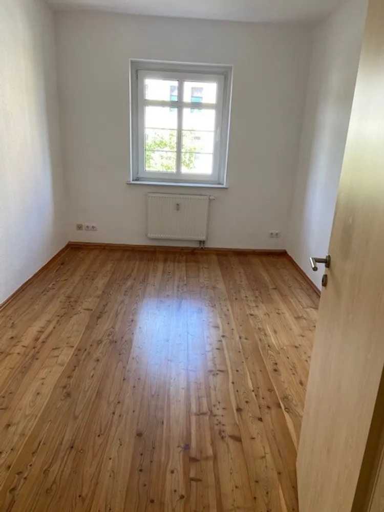 2 Zimmer Wohnung mit 59 m² in Halle (Saale) – Bild 4