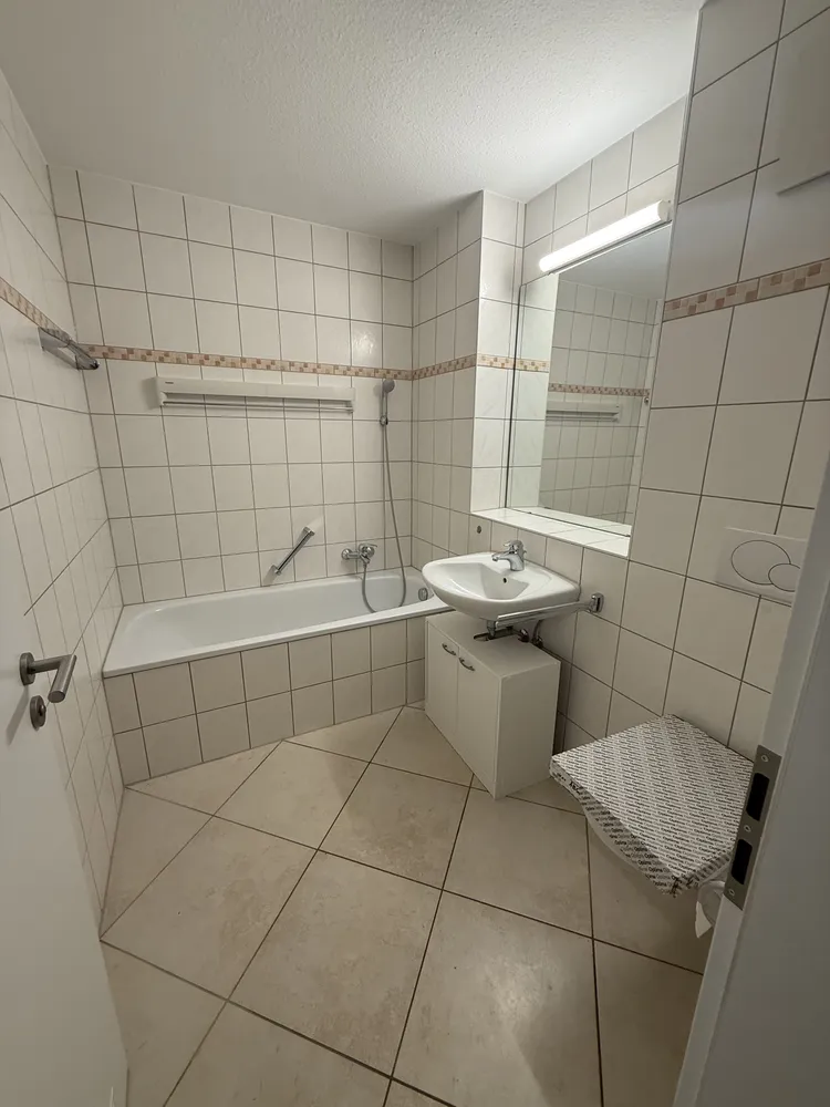2 Zimmer Wohnung mit 65 m² in Frankfurt am Main – Bild 2