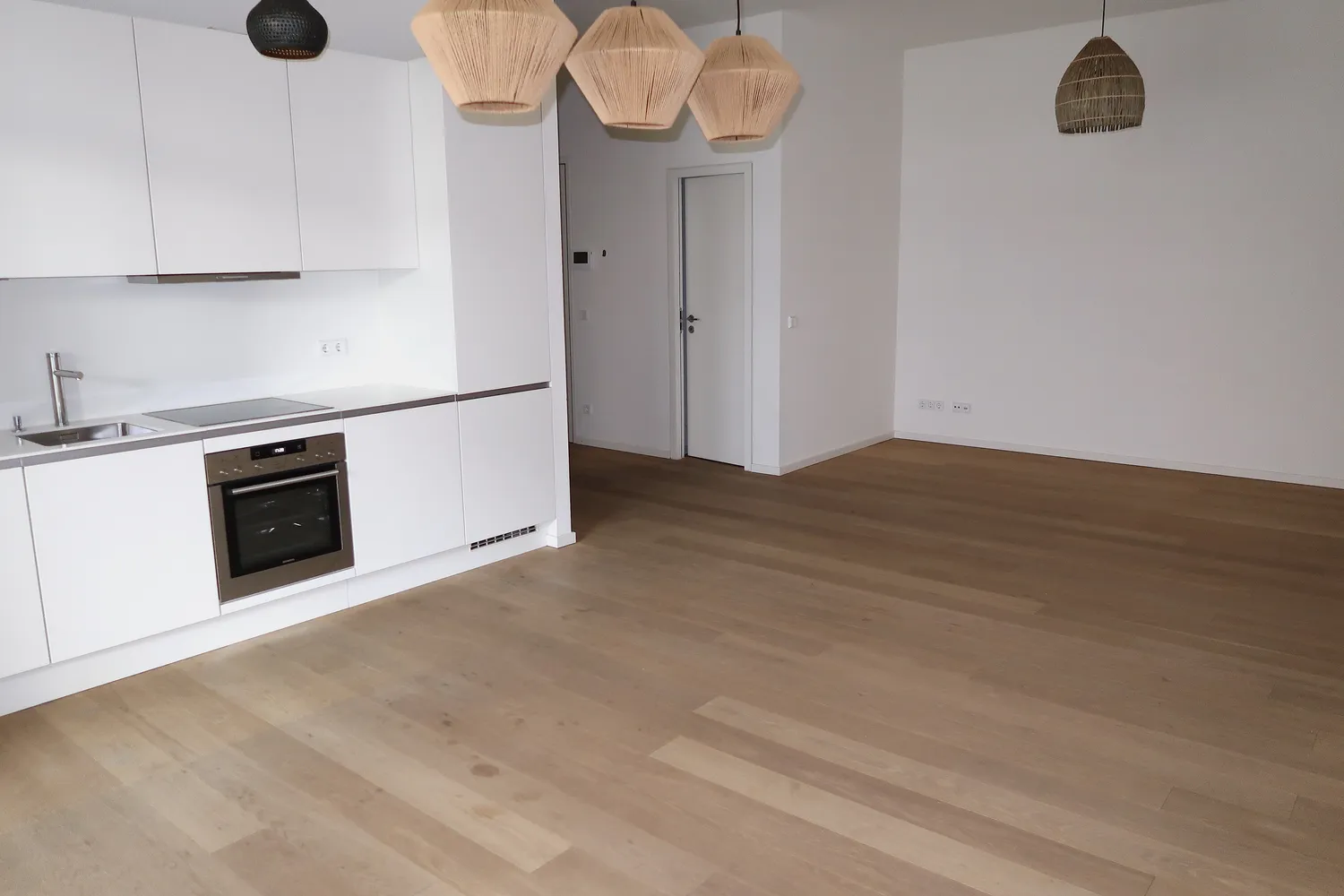 2 room apartment with 94 m² in Munich – Photo 2